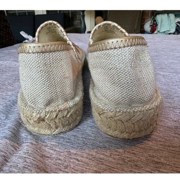 Jack Rogers Espadrilles size 8.5. Adorable flowers! - Picture 5 of 10